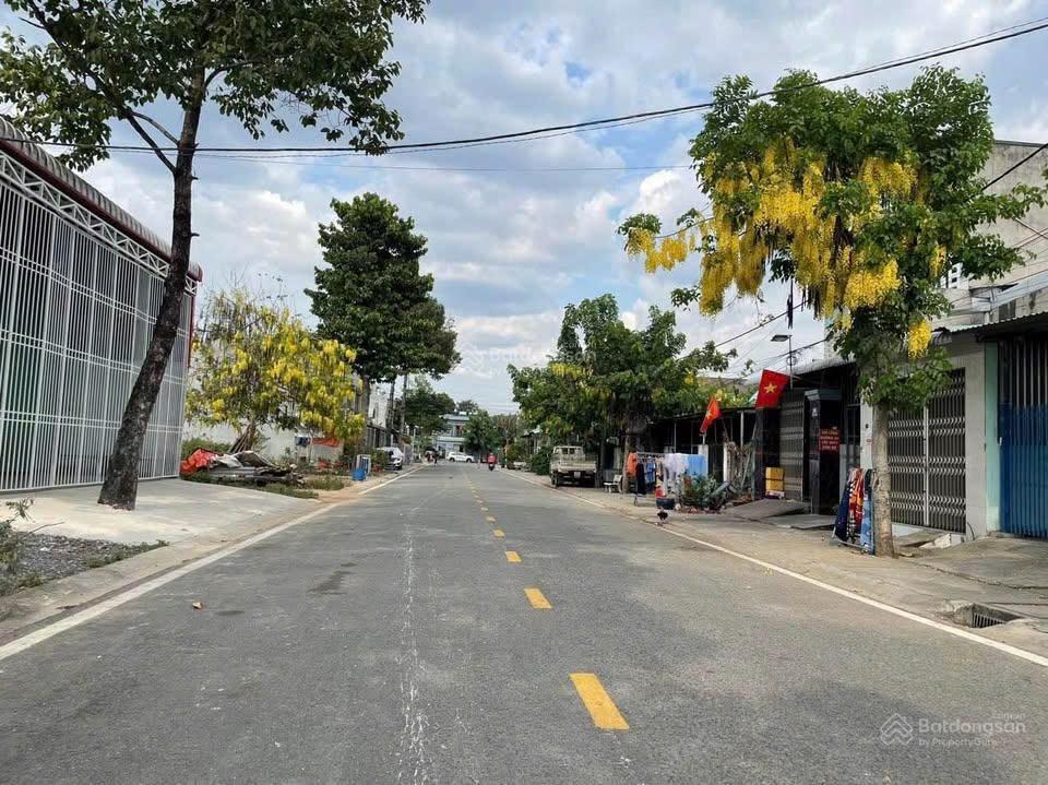 THANH LÍ 90M2 ĐẤT - 550Tr, 60M2 THỔ CƯ, MT ĐƯỜNG NHỰA 6M, CÁCH QL13 200M