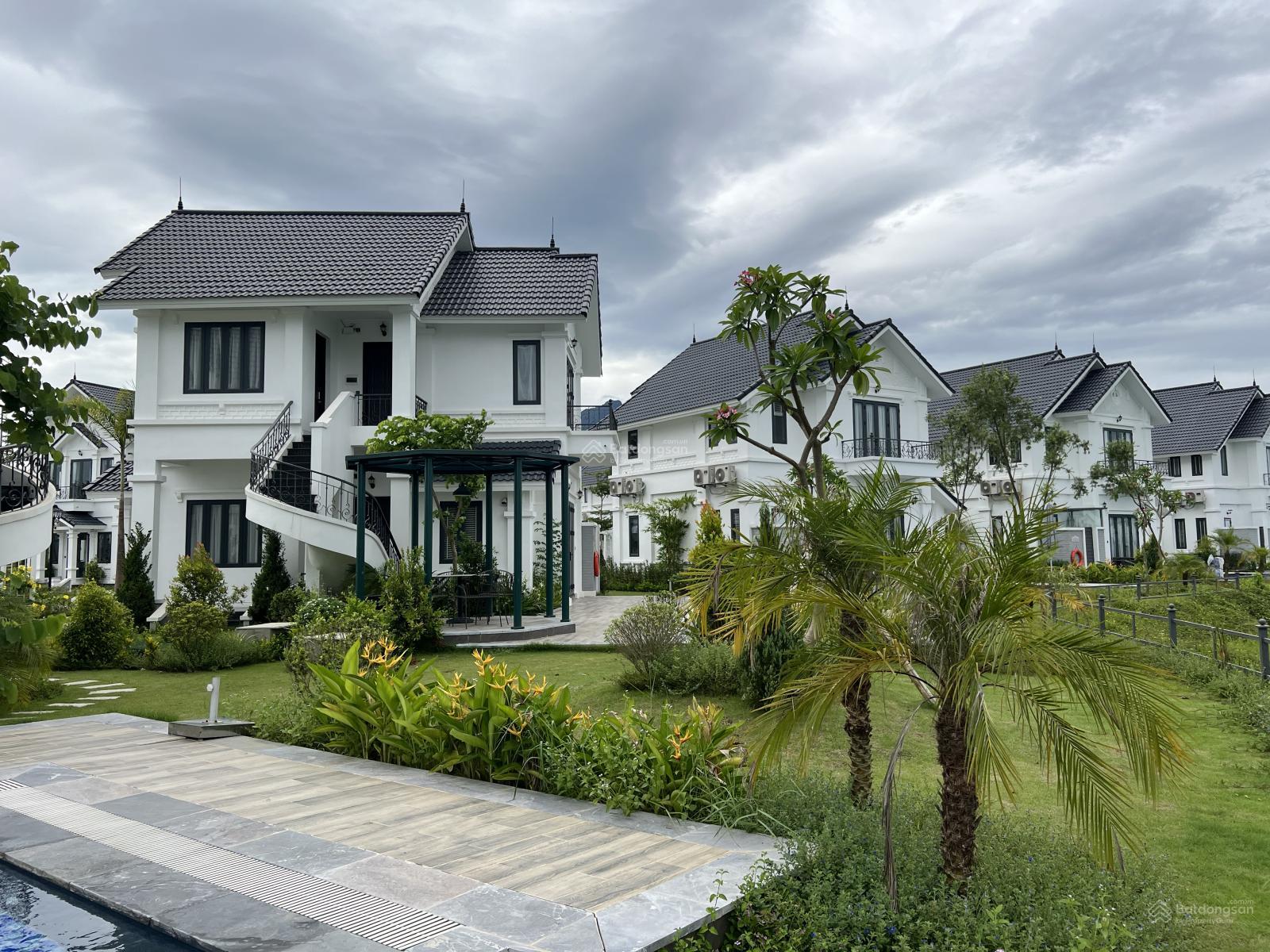 Bán Biệt Thự Vườn Vua BT28.32 - View Đẹp, Giá Chỉ 23 Triệu/m², Chiết Khấu 11% Gồm Nhà + VAT