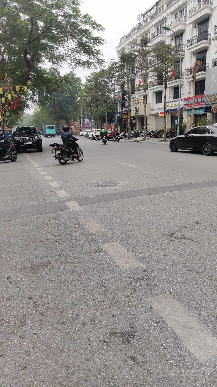 Bán gấp đất lô góc đường Trần Cung, Bắc Từ Liêm, DT: 48m2, MT: 8m, CHDV, thuê ở. Gần Tây Hồ Tây Bán gấp đất lô góc đường Trần Cung, Bắc Từ Liêm, DT: 48m2, MT: 8m, CHDV, thuê ở. Gần Tây Hồ Tây