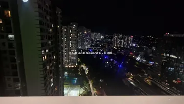 Cho thuê CH đẹp xuất sắc tại Sunrise giá 10tr