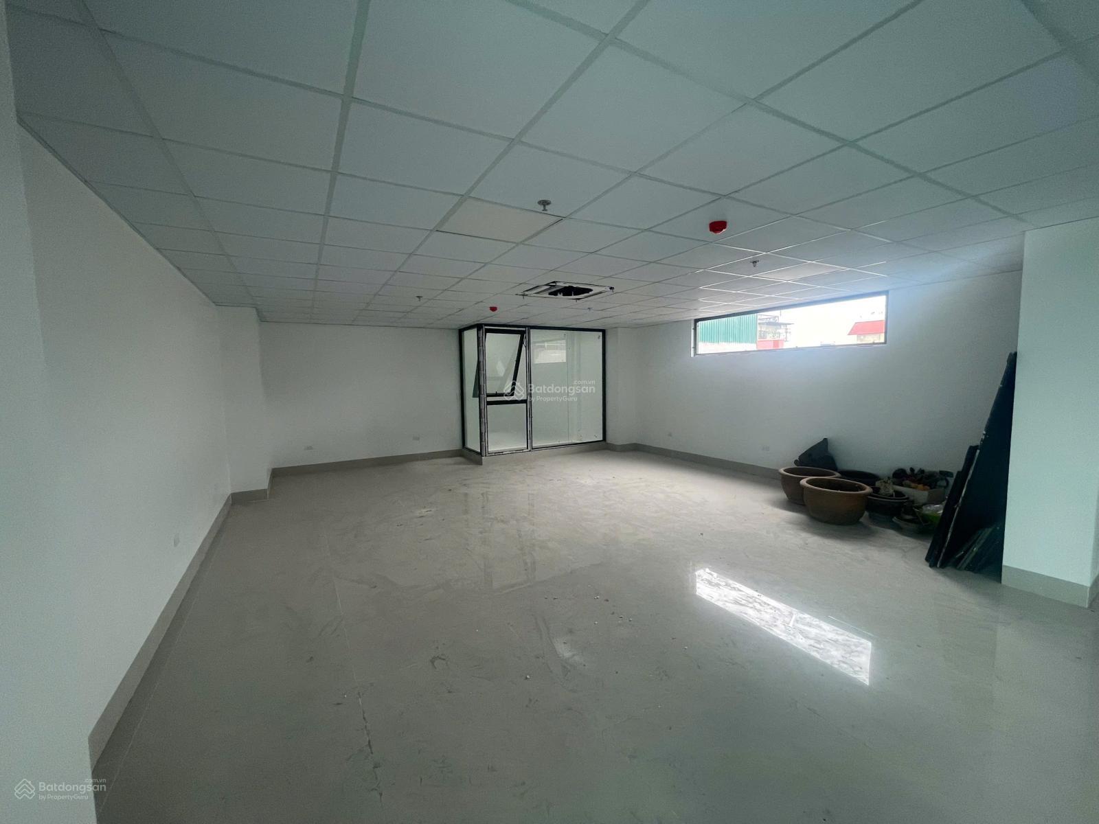 Cho thuê 6 tầng mặt phố Thanh Nhàn, 145m², MT 8.4m, thang máy, KD mọi mô hình
