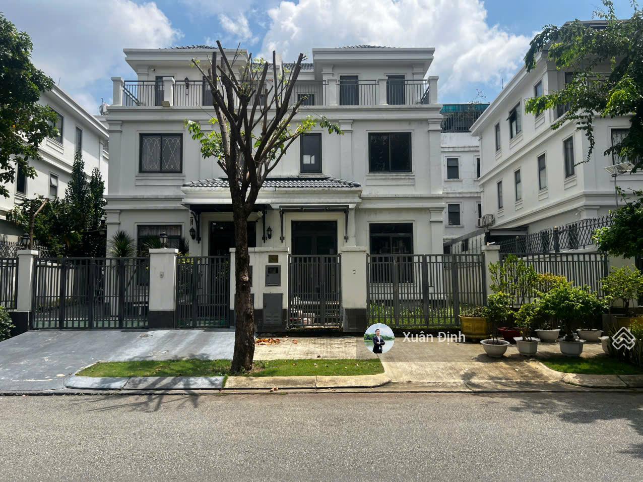 29,8 tỷ sở hữu ngay biệt thự view sông Lakeview City, 1 trệt 2 lầu, DT 8x20m. Liên hệ 0917 224 ***