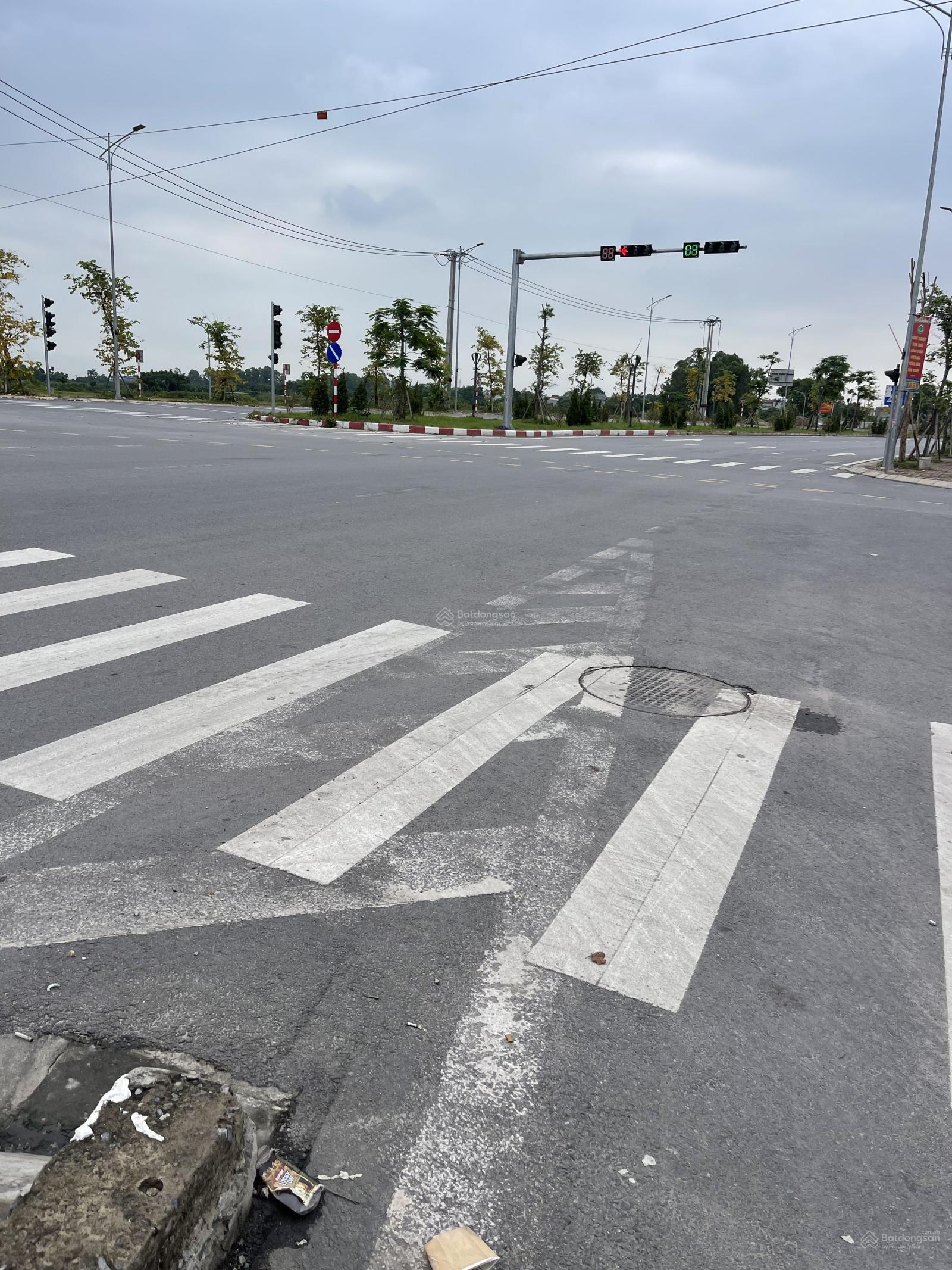 Nhà đẹp 3 tầng ở ngay, ngõ thông, ô tô ngủ trong nhà. 150m ra mặt đường đôi! Võ Nguyên Giáp Nhà đẹp 3 tầng ở ngay, ngõ thông, ô tô ngủ trong nhà. 150m ra mặt đường đôi! Võ Nguyên Giáp