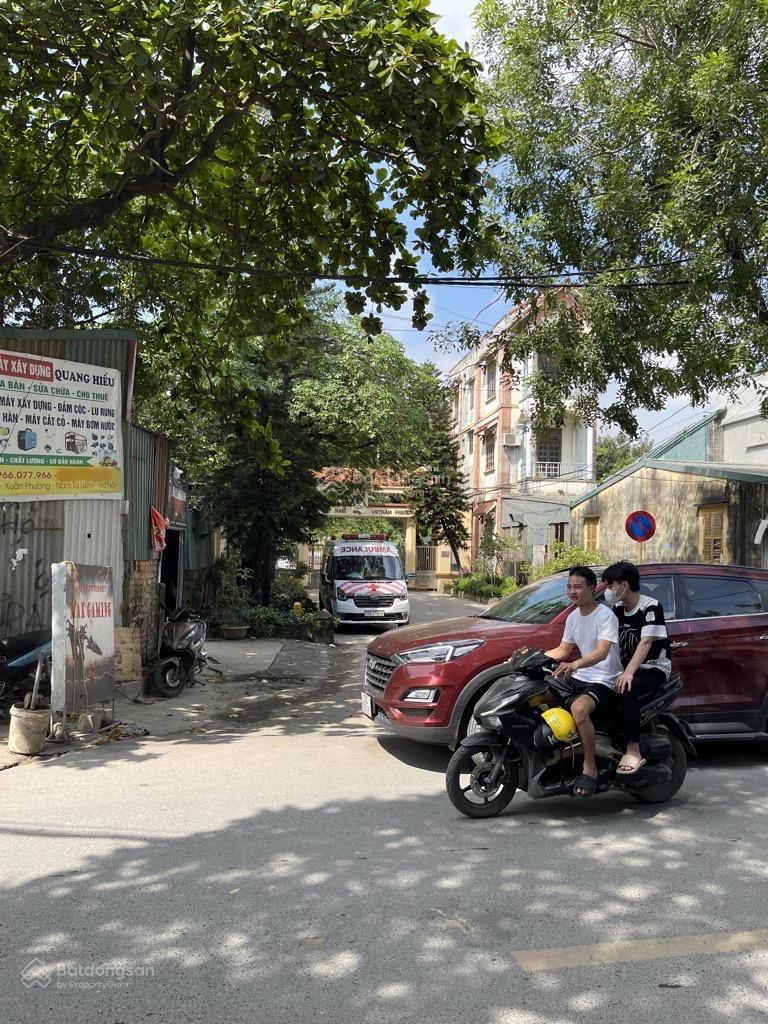 Bán đất Xuân Phương, 7 chỗ qua nhà, ngõ thông, gần phố, dt55m, 9,3 tỷ Bán đất Xuân Phương, 7 chỗ qua nhà, ngõ thông, gần phố, dt55m, 9,3 tỷ