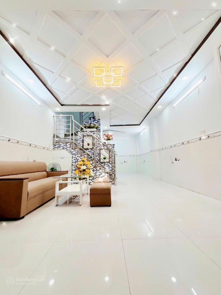 NHÀ NGON QUẬN 6,3 TẦNG KIÊN CỐ ,NGANG 5,2M,CHÍNH CHỦ 1 ĐỜI SỔ HỒNG HOÀN CÔNG ĐẦY ĐỦ ,CHỈ 6.x TỶ NHÀ NGON QUẬN 6,3 TẦNG KIÊN CỐ ,NGANG 5,2M,CHÍNH CHỦ 1 ĐỜI SỔ HỒNG HOÀN CÔNG ĐẦY ĐỦ ,CHỈ 6.x TỶ