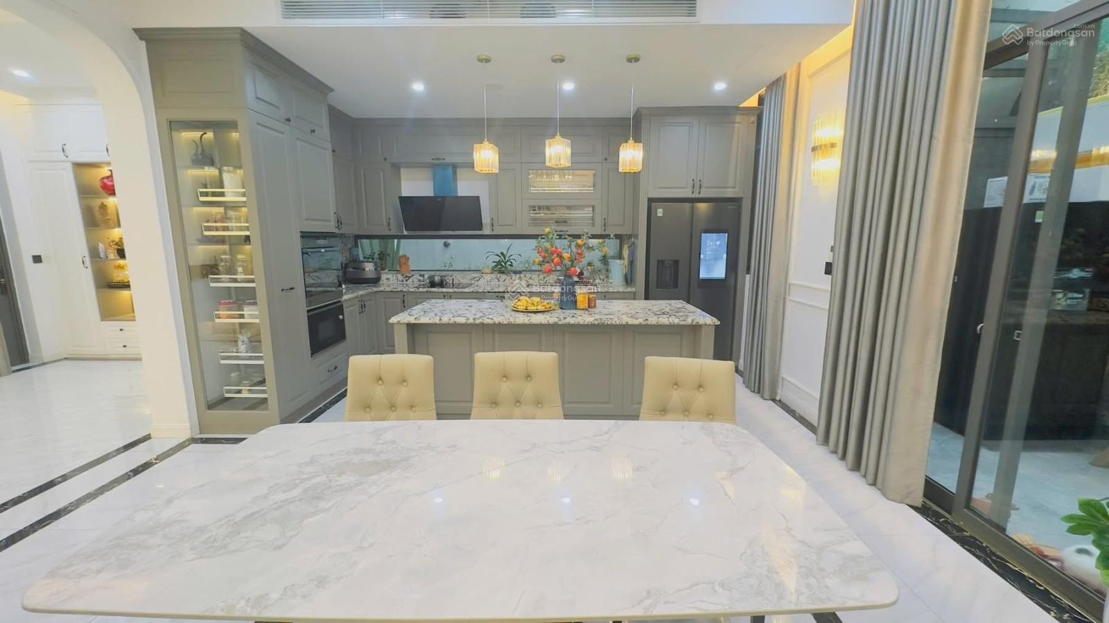 Siêu phẩm Mặt Phố Tô Hiệu, vỉa hè, kinh doanh sầm uất, 60m, 4 tầng kiên cố, ở ngay, chỉ 19 tỷ 500