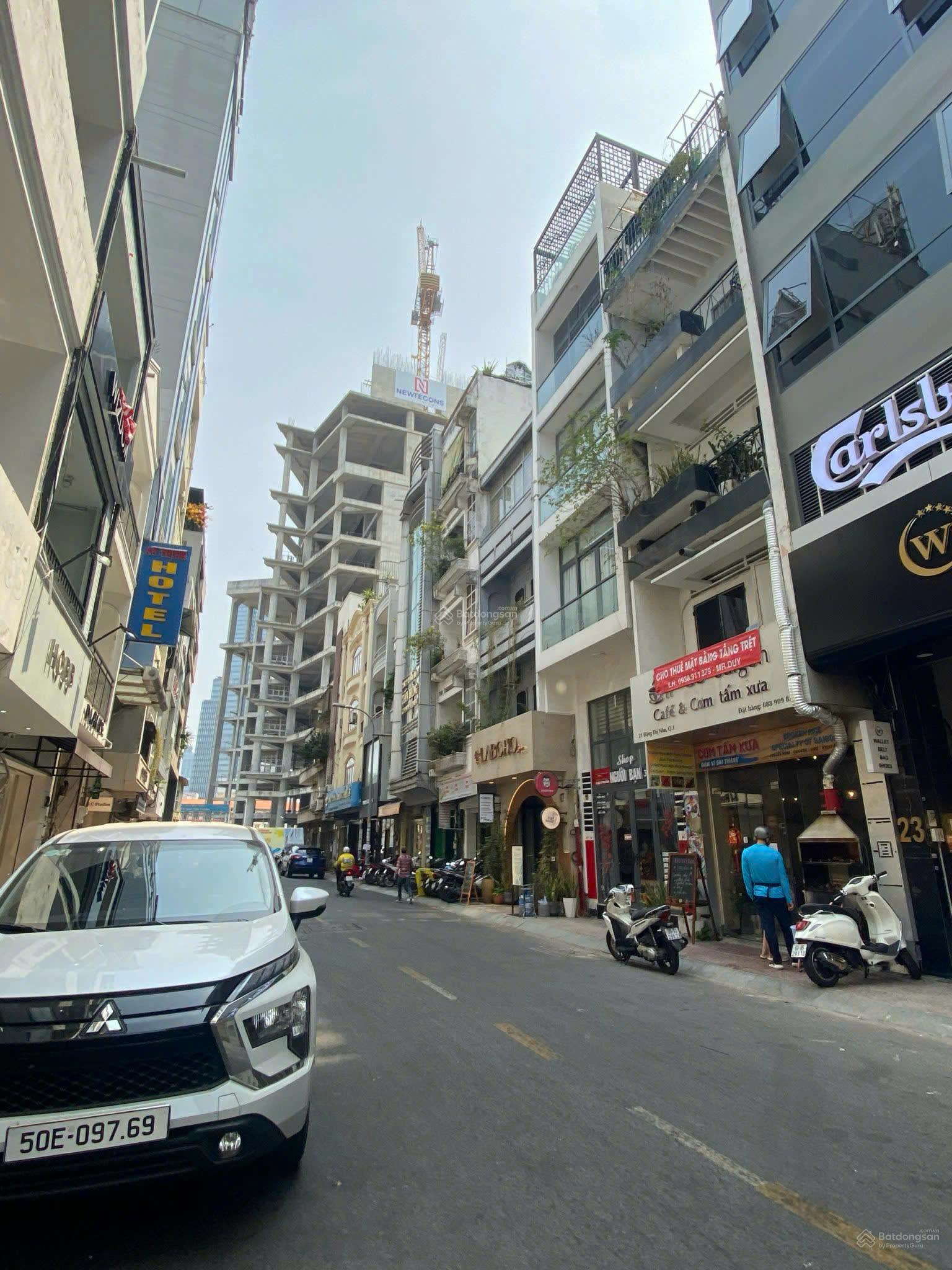 SIÊU VỊ TRÍ - KHAN HIẾM nhà MT sau Tháp Đôi Bitexco, Quận 1, DT 4x23m, HĐT 120tr/tháng giá 69 tỷ