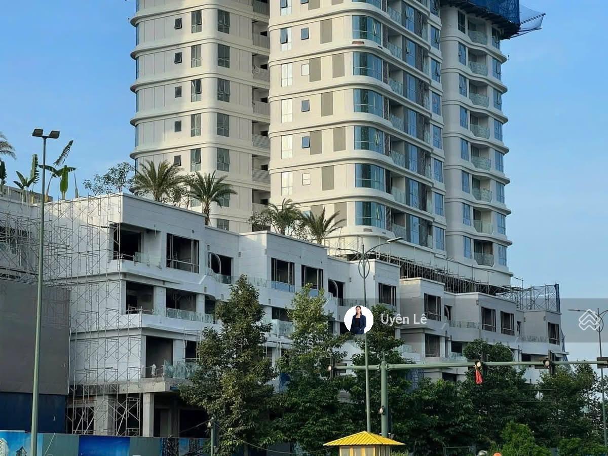 Bán nhà phố Thủ Thiêm Zeit River. 4 tầng, tổng diện tích 231m2. Nhà giao thô