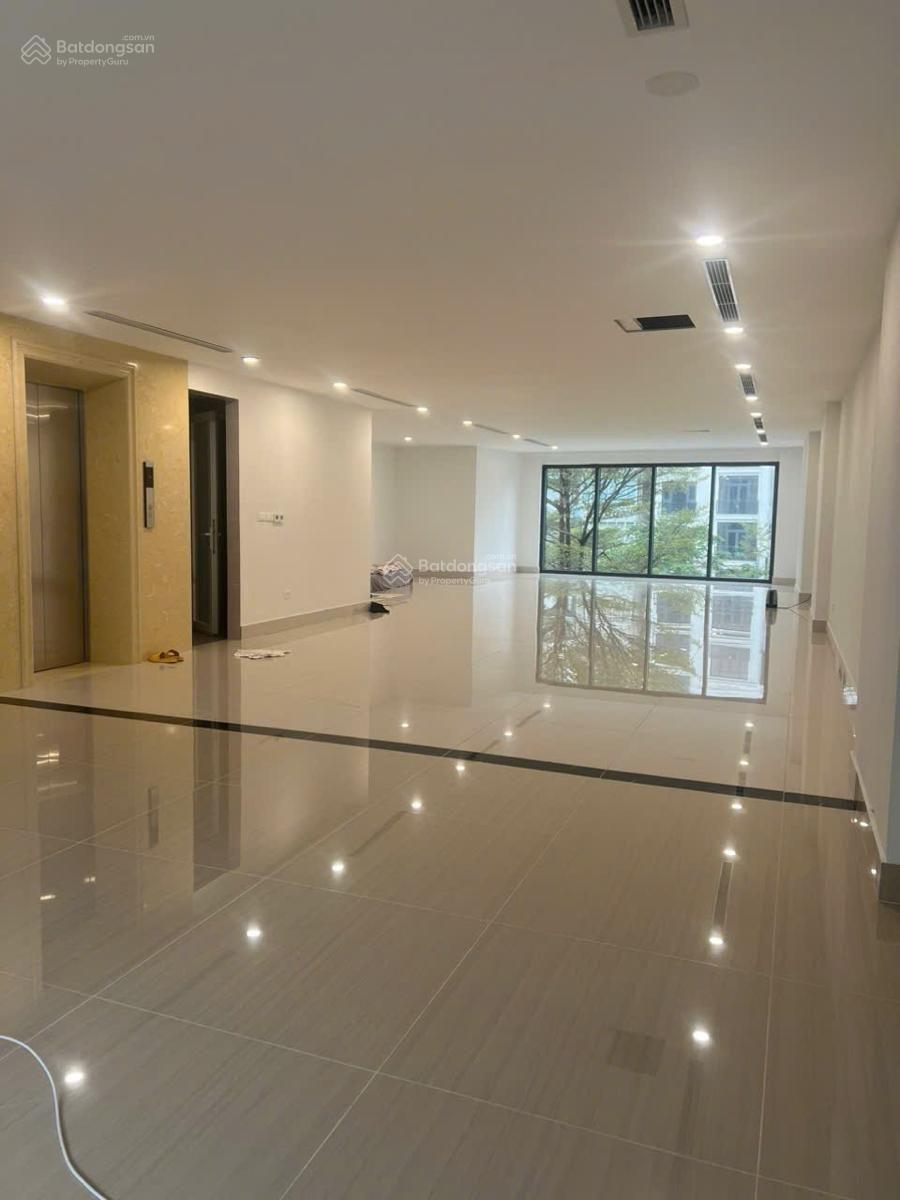 Bán nhà mặt phố Khuất Duy Tiến 100m2 9 tầng mặt tiền 20m cho thuê 250 triệu/tháng giá 78 tỷ