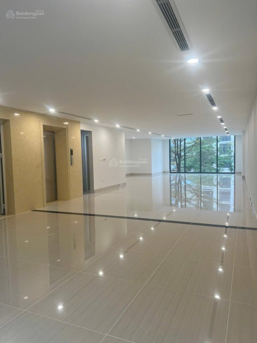 Bán nhà mặt phố Khuất Duy Tiến 100m2 9 tầng mặt tiền 20m cho thuê 250 triệu/tháng giá 78 tỷ