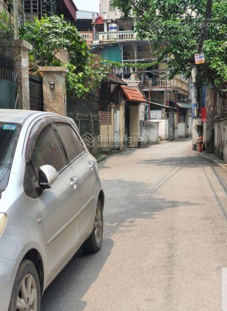 Bán nhà 4 tầng Việt Hưng, Long Biên, ô tô đỗ cửa