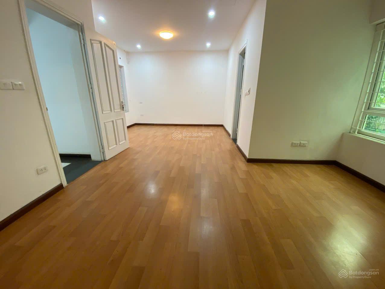 Cho thuê biệt thự Trần Bình, Mai Dịch 200m2 4 tầng chia 2 phòng full đồ. Giá 41tr