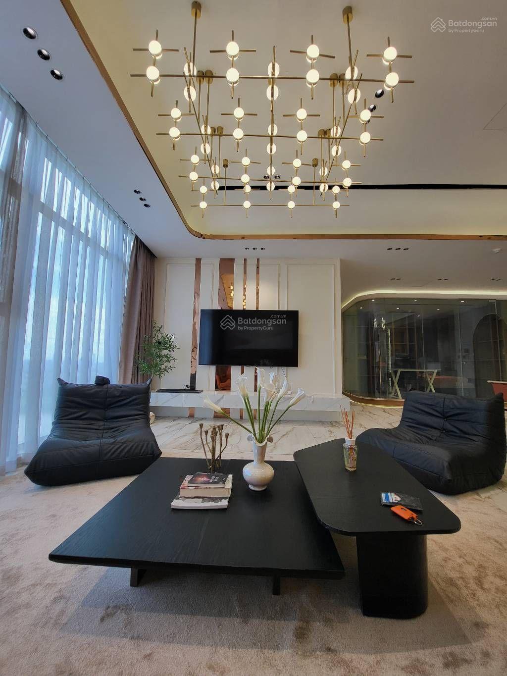 Mipec! Căn hộ penthouse ngắm trọn vẹn Sông Hồng - nội thất thiết kế sang trọng đẳng cấp, thượng lưu