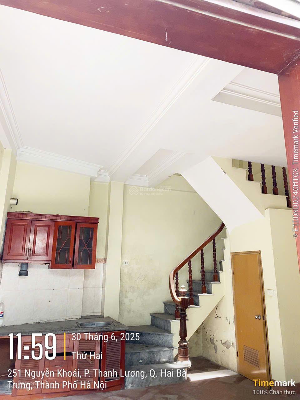 Bán nhà mặt phố 249 Nguyễn Khoái, Thanh Lương, Hai Bà Trưng, Hà Nội, 11 tỷ, 83 m2 giá ưu đãi. Hot
