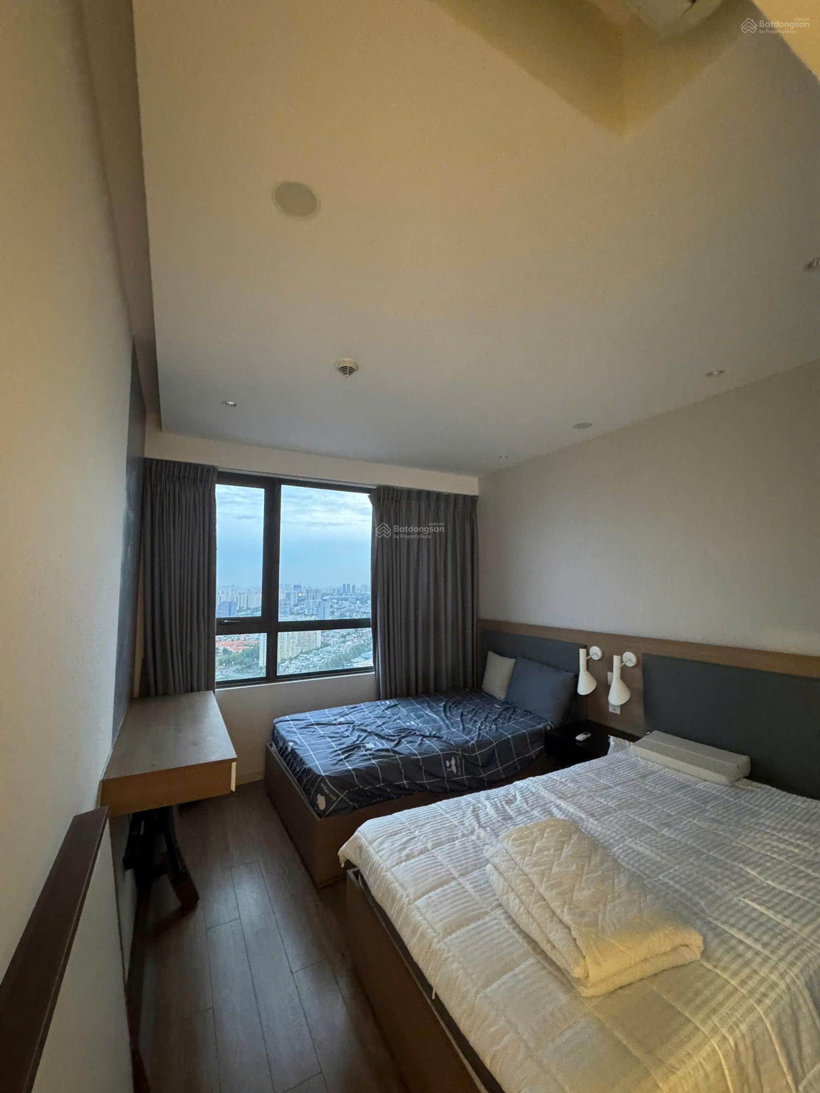 Chủ ngộp cần bán 2PN - 2WC Masteri An Phú view Landmark siêu đẹp giá tốt. LH em Sang 0909 634 ***