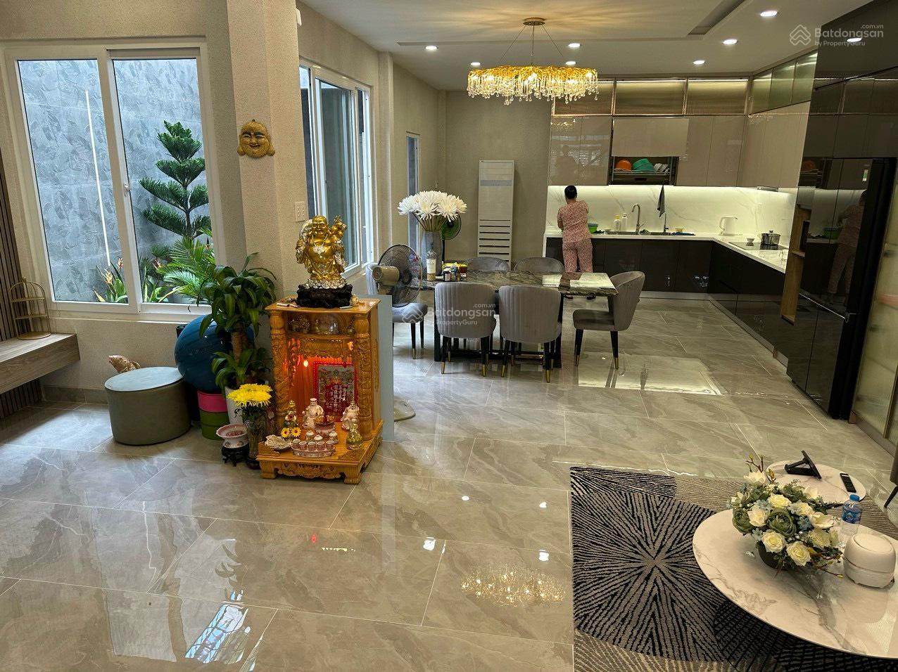 Bán nhà góc 2 MT Cư Xá Lữ Gia, P15, Q11, ngang 7m X 16m, 110m2, 3 tầng, giá: 28,5 tỷ TL Bán nhà góc 2 MT Cư Xá Lữ Gia, P15, Q11, ngang 7m X 16m, 110m2, 3 tầng, giá: 28,5 tỷ TL