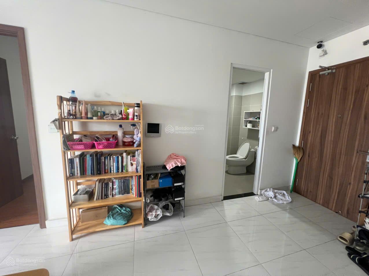 Cho thuê căn hộ 70m2 Dvela mặt tiền đường Huỳnh Tấn Phát Q. 7. Nhà 2 phòng ngủ. Giá 11 triệu/tháng