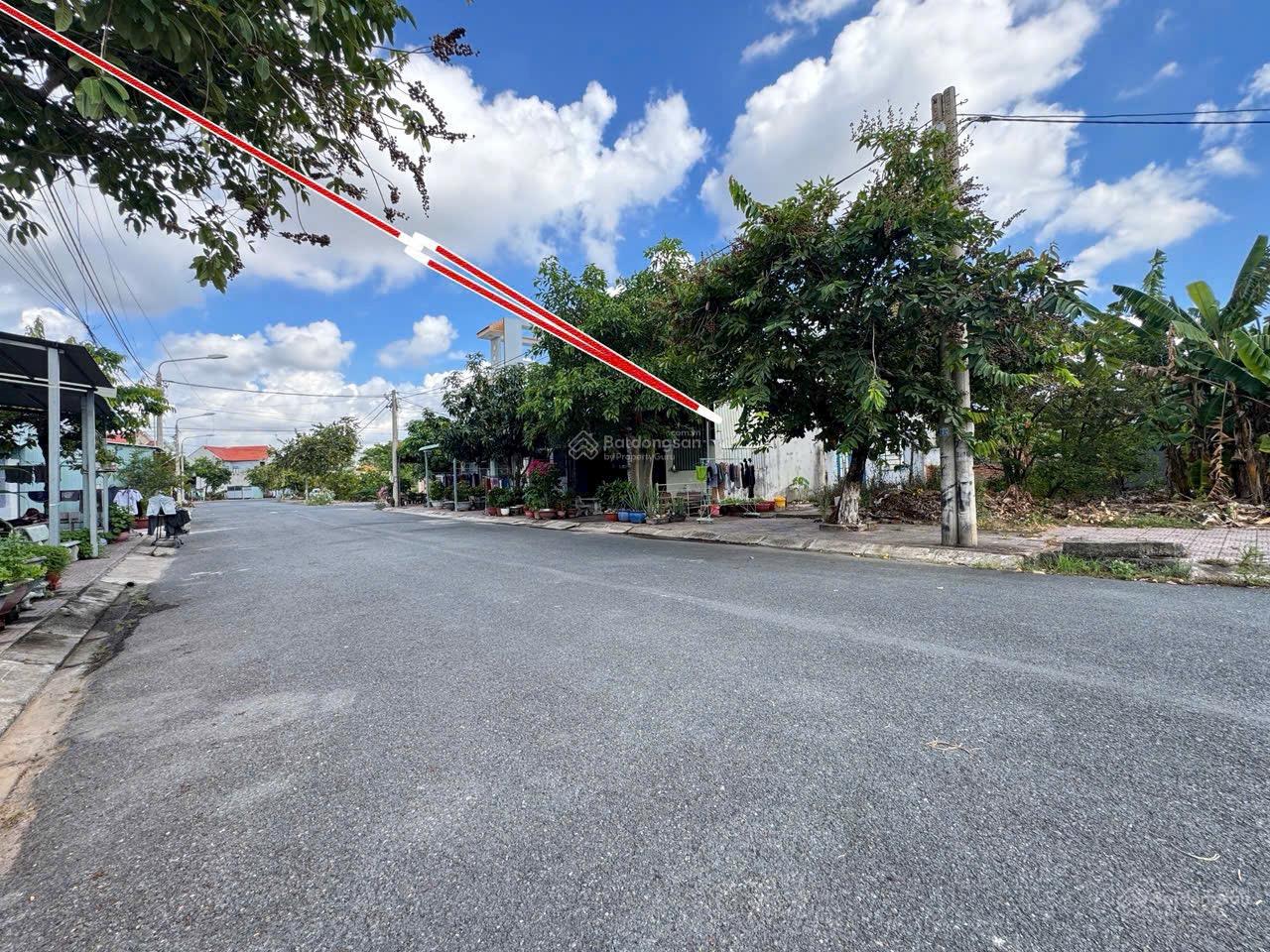 Lô đất Tái định cư Đại Phước, 140m2 giá 3ty350 SHR