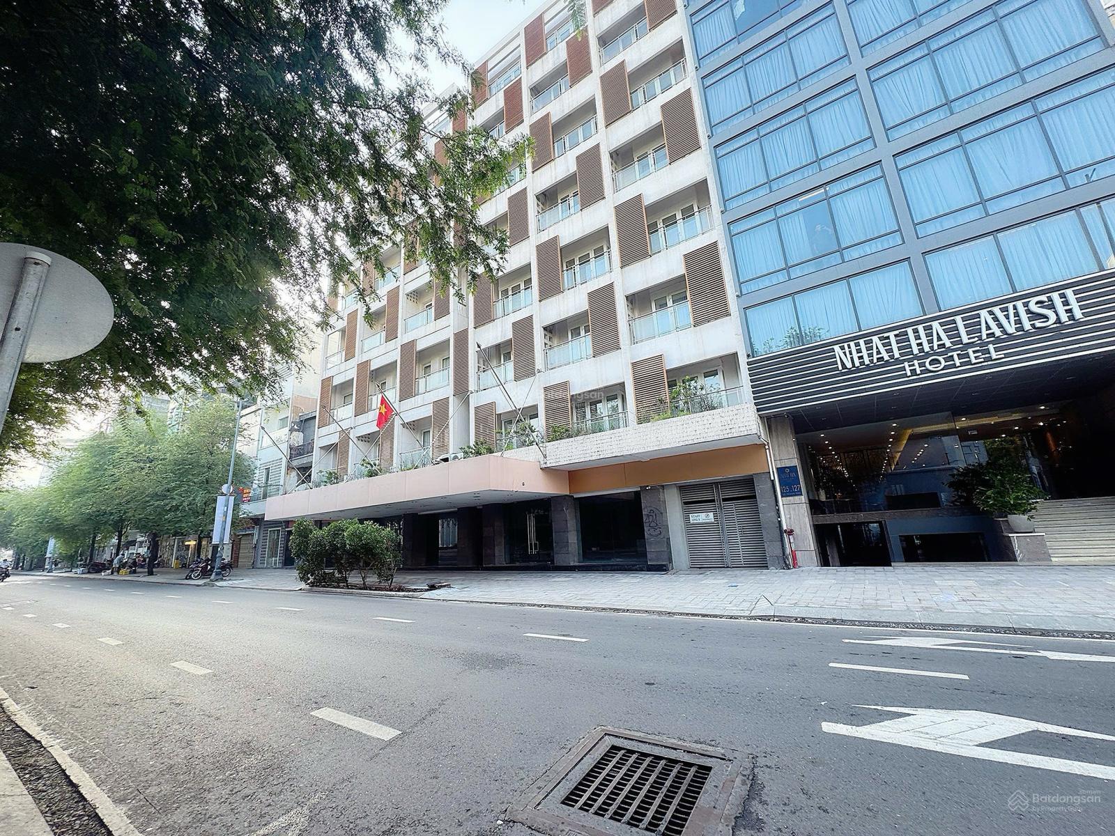 Siêu phẩm hiếm bán nhà MTKD đ. Lê Thánh Tôn, Q. 1 DT 4m*17m view chợ Bến Thành & phố hoa Nguyễn Huệ