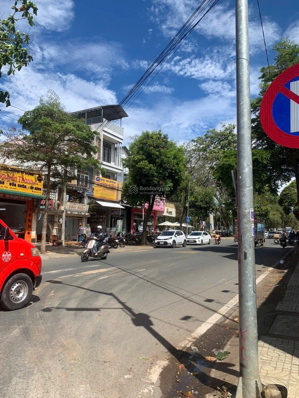 Bán nhà đường Nguyễn Trãi, Liên Nghĩa, Đức Trọng, Lâm Đồng, 4,2 tỷ kinh doanh buôn bán