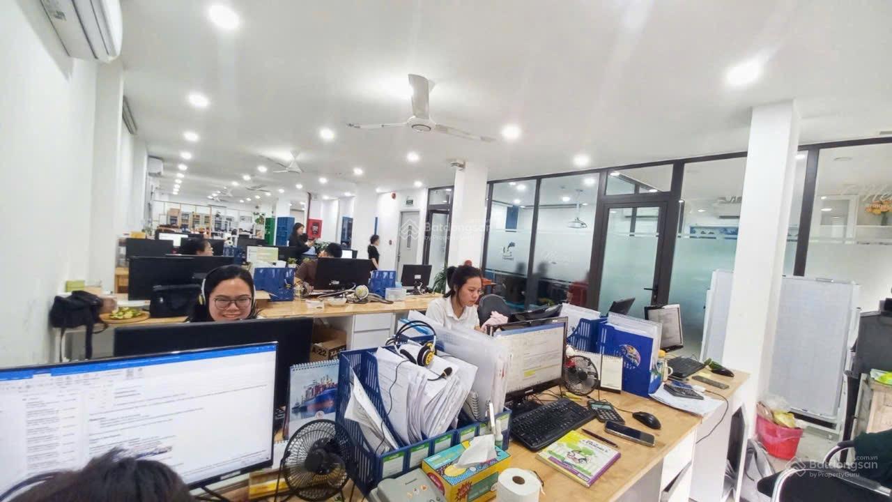 Cho thuê building đường Xuân Thuỷ P. Thảo Điền Q2! H T 5L (1800m2)