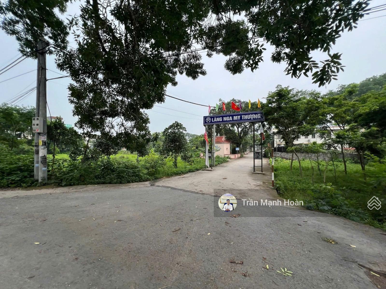 Chính chủ bán gấp lô đất 47m2 hai mặt thoáng tại Thanh Mai Thanh Oai. Ngay QL21B ôtô vào. Giá 2tỷ86