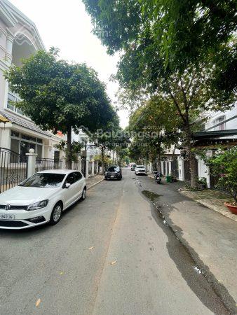 Bán biệt thự đơn lập Nam Viên Phú Mỹ Hưng 275.2m², sang trọng và tiện nghi