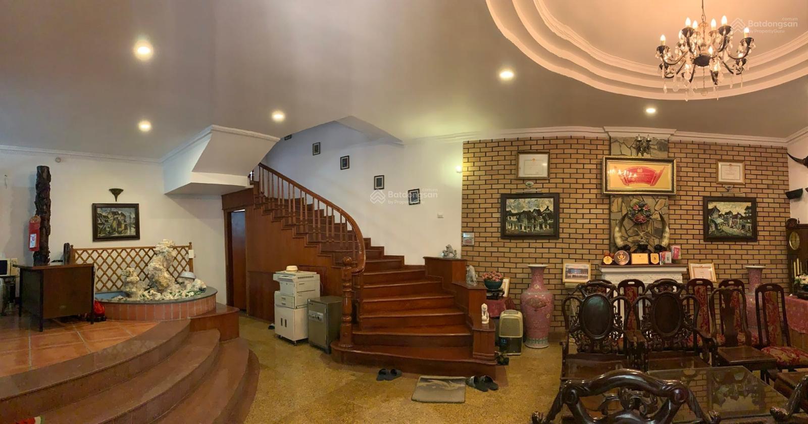 Bán nhà mặt ngõ 285 Đội Cấn, ngõ thông kinh doanh DT 48m2, 5 tầng, giá 13.8 tỷ