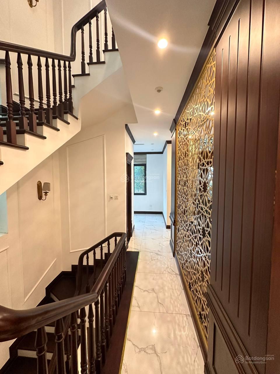 Cho Thuê Biệt Thự Vinhomes Bason - DTSD 546m2 1 Hầm 1 Trệt 3 Lầu, View Thoáng - Giá Tốt Cho Thuê Biệt Thự Vinhomes Bason - DTSD 546m2 1 Hầm 1 Trệt 3 Lầu, View Thoáng - Giá Tốt
