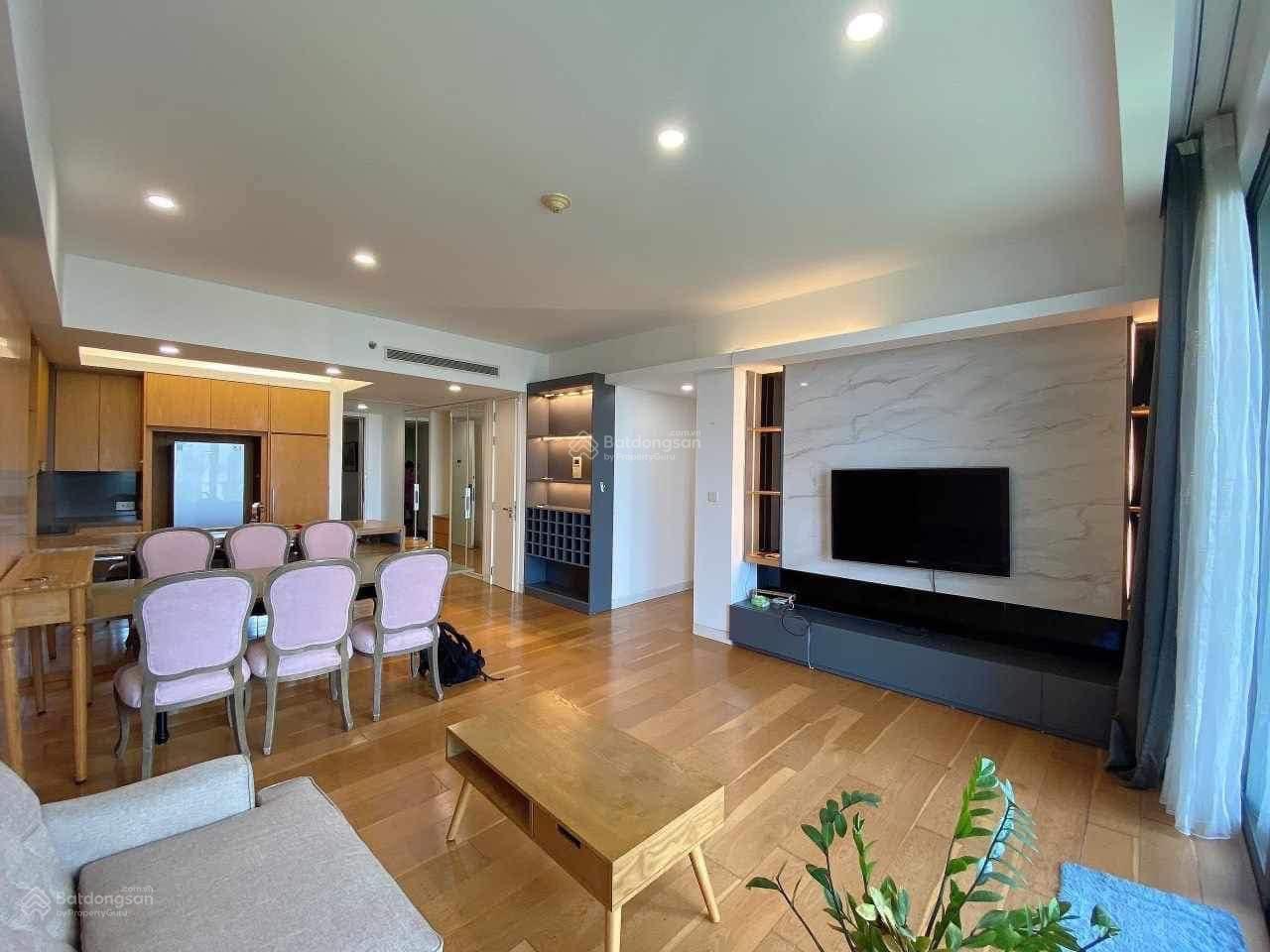 Em bán căn 145m2, 3PN, 2WC, view đẹp, full nội thất mới đẹp, sẵn sổ đỏ,chủ thiện chí bán,0967 537 *** Em bán căn 145m2, 3PN, 2WC, view đẹp, full nội thất mới đẹp, sẵn sổ đỏ,chủ thiện chí bán,0967 537 ***