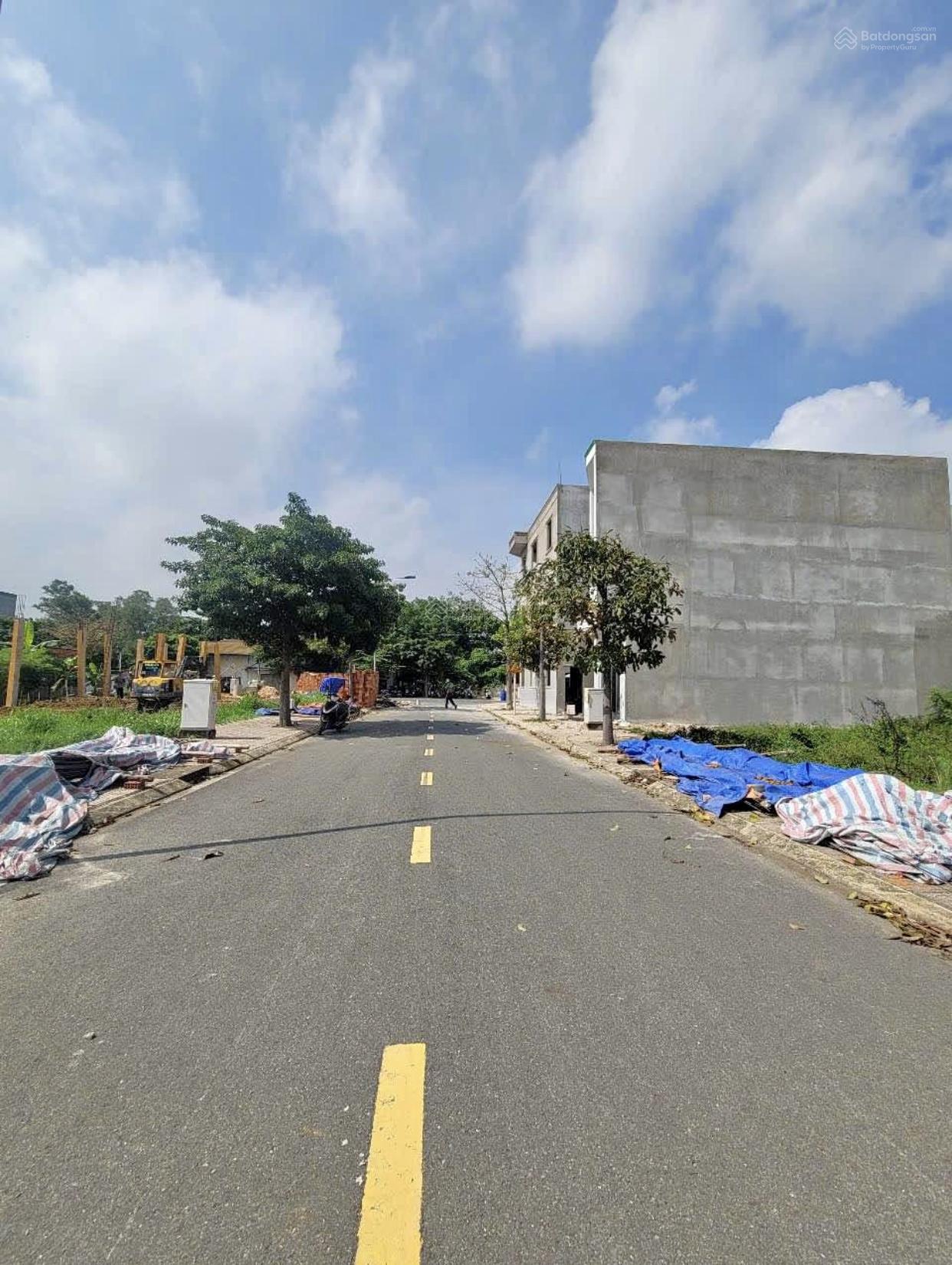 GIẢM SÂU 200 TRIỆU  CHỈ 870 TRIỆU  LÔ ĐẤT DUY NHẤT PHƯỜNG BẾN CÁT, TPHCM  GẦN CHỢ  SỔ SẴN  XÂY
