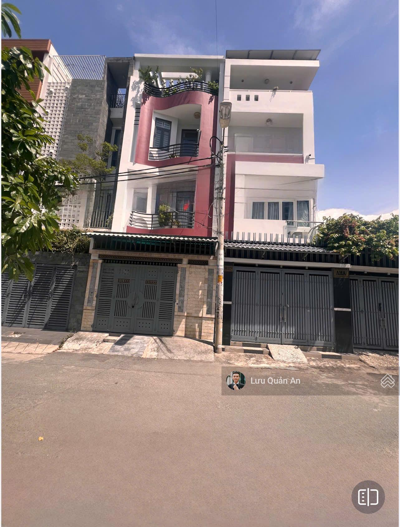 Bùi Đình Túy-Bán gấp nhà HXH tránh 4 tầng-gần công viên-gần Rạch Xuyên Tâm - sổ vuông - giá 11,6 tỷ