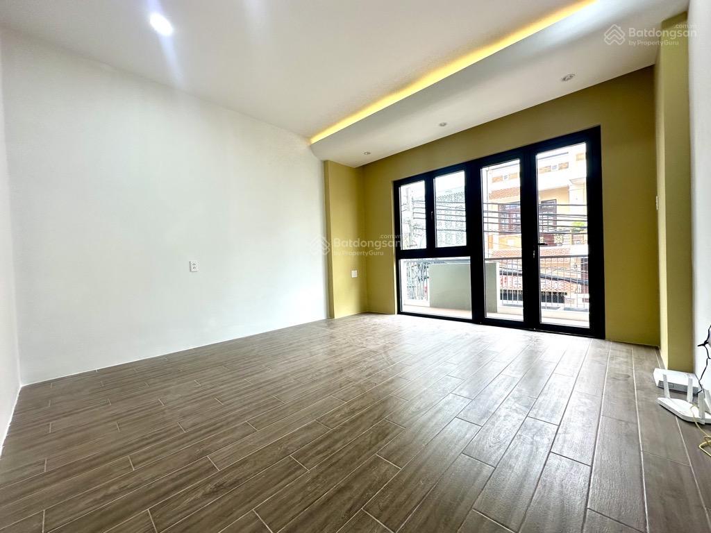 Hot nhất hiện tại. Nhà Tân Quy gần NTT Quận 7. Ngang gần 5mx20m, sổ vuông. PL sạch. Giá nhỉnh 13 tỷ
