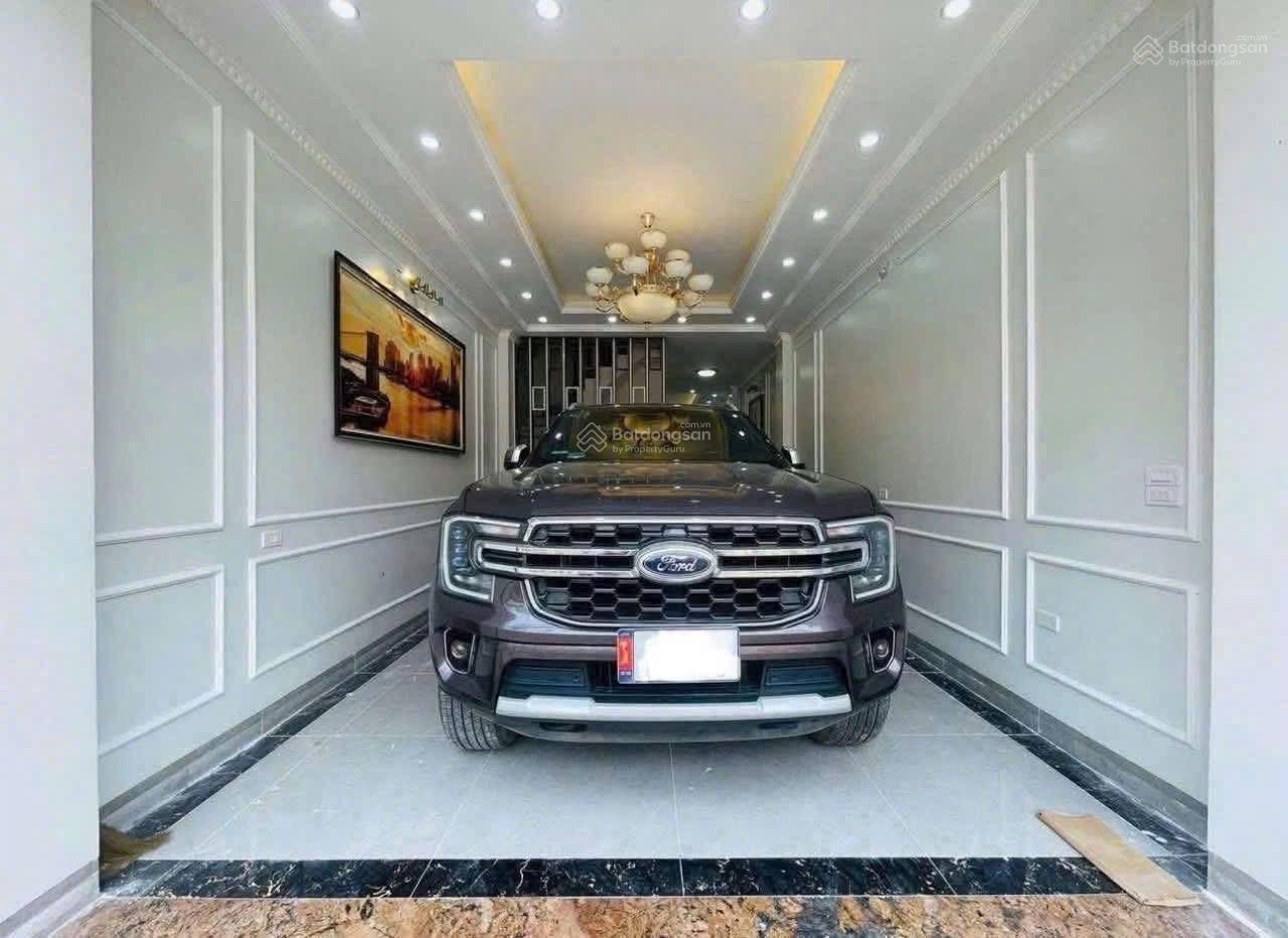 Bán cắt lỗ nhà Đại Mỗ cạnh TTTM AeonMall DT 55m2 x 4 tầng 5 PN khép kín, Ngõ trước nhà rộng gần 10m
