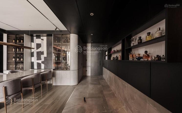 Bán căn hộ tại Vinhomes Metropolis 29 Liễu Giai giá 190tr/m2 (ngày 14/01/2026) em Trà 0913 809 ***