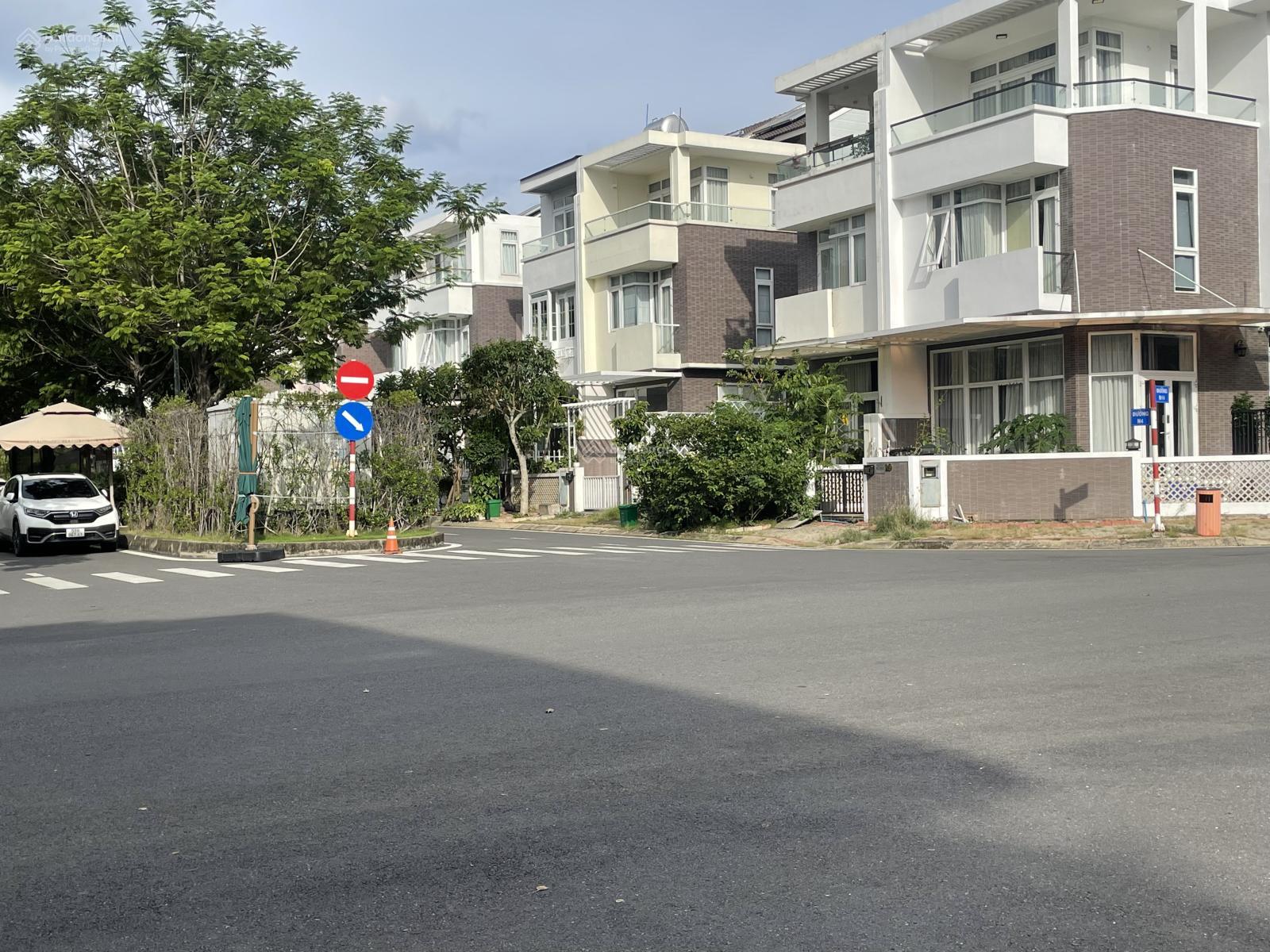 CHỐT GIẢM 5TỶ BIỆT THỰ MỚI,FULL NỘI THẤT,KHU COMPOUND JAMONA GOLDEN SILK,GẦN CẦU THỦ THIÊM 4,QUẬN 7