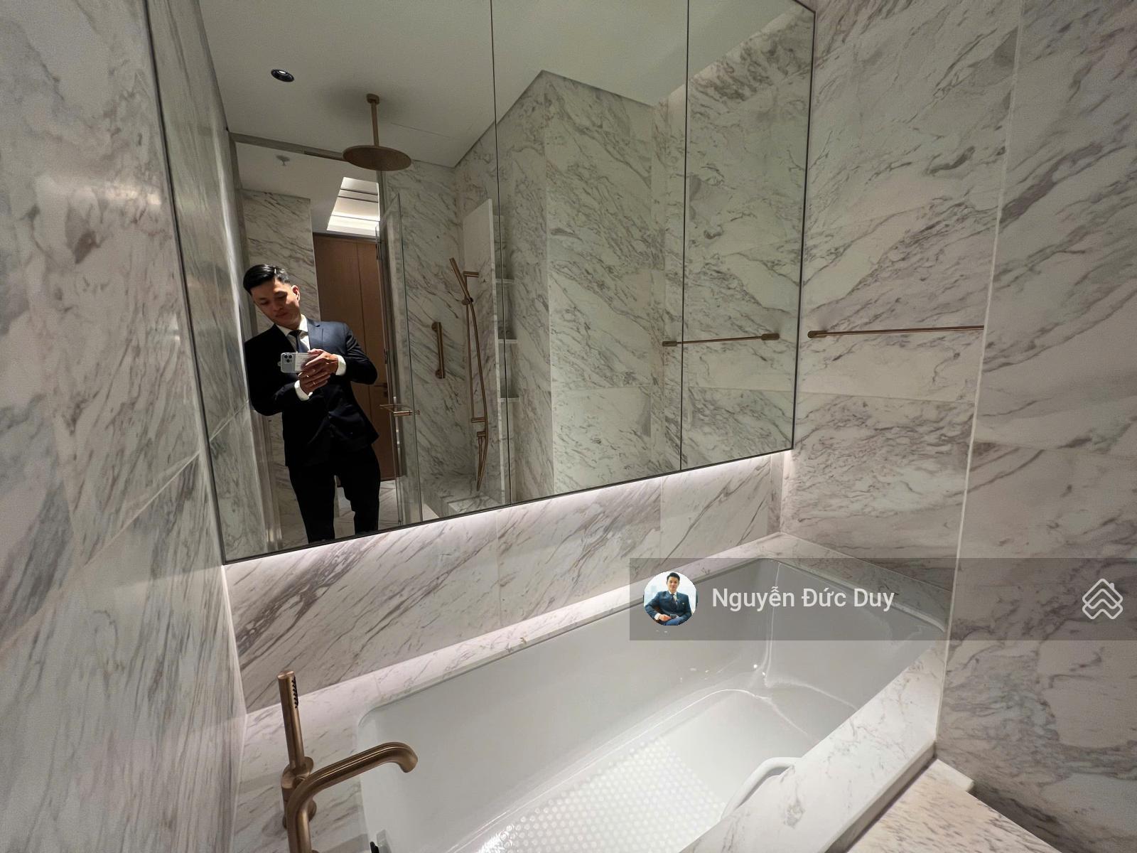 Giá 38 tr/tháng tốt nhất tòa SEA - JW Marriott căn 1PN - 1WC 57m2. Miễn phí quản lý