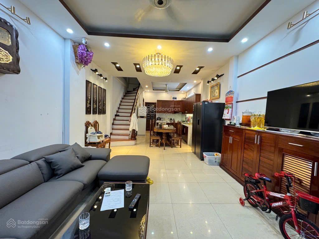 Bán nhà Quang Tiến - 75m2, mặt tiền 4.8m - ngõ nông - ô tô đỗ cửa - Gần ĐL Thăng Long - 10.5 tỷ