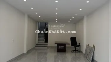 Siêu phẩm nhà 5 tầng ô tô kinh doanh phố Phạm Văn Nghị, Bắc Từ Liêm 52m2 giá 11.5 tỷ