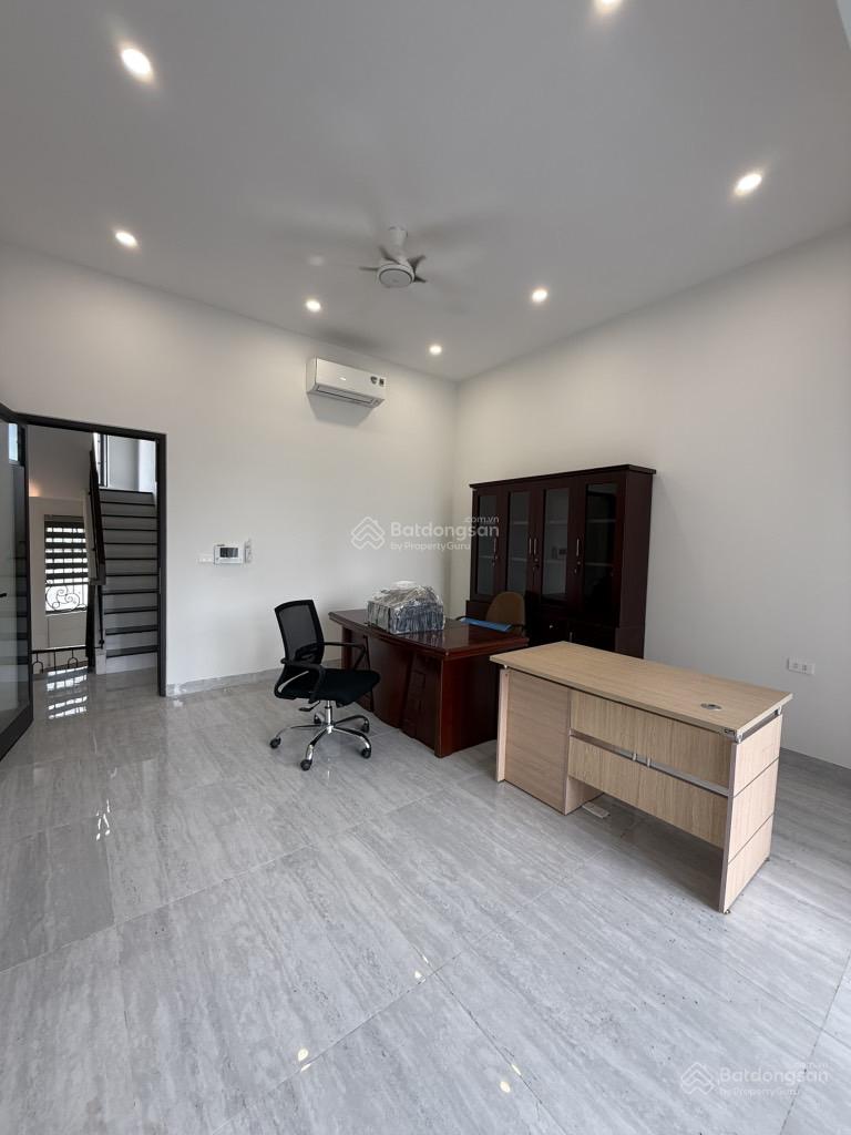 Siêu phẩm nhà 5 tầng ô tô kinh doanh phố Phạm Văn Nghị, Bắc Từ Liêm 52m2 giá 11.5 tỷ