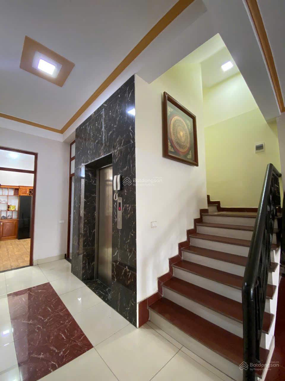 Bán nhà mặt phố Phạm Du, 7 tỷ xx, 104m2, 5 tầng, 7PN, 9WC, Vĩnh Yên, Vĩnh Phúc