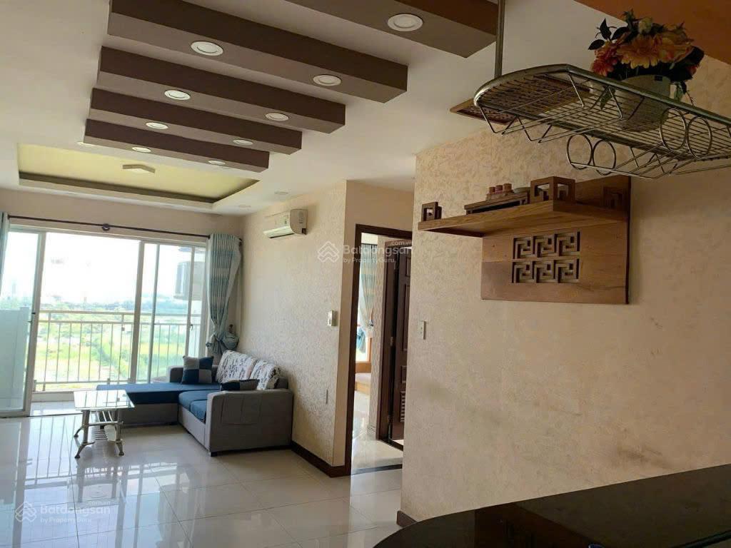 Cho thuê căn hộ 2PN, 2WC, 70m2, 6 triệu VND tại The Mansion, Bình Chánh, HCM. LH 0909 626 ***