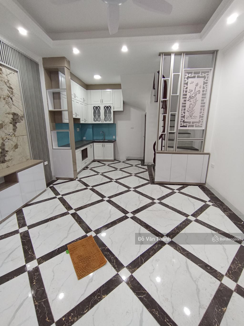 Bán nhà 33m2, 5 tầng hơn 5 tỷ. Nhà mới ô tô đỗ cổng, Thụy Phương Đông Ngạc Bắc Từ Liêm