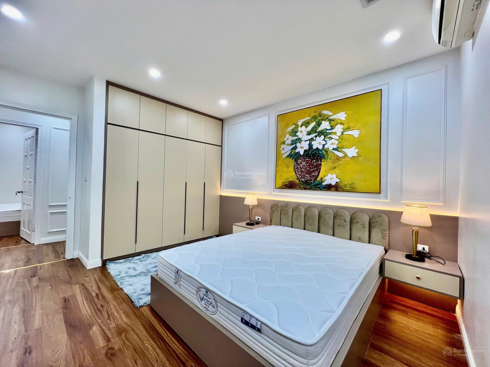 Garden Hills - bán gấp 2PN 70m2 - căn góc 2 ban công thoáng, full đồ, sẵn slot ô tô giá 6,150 tỷ