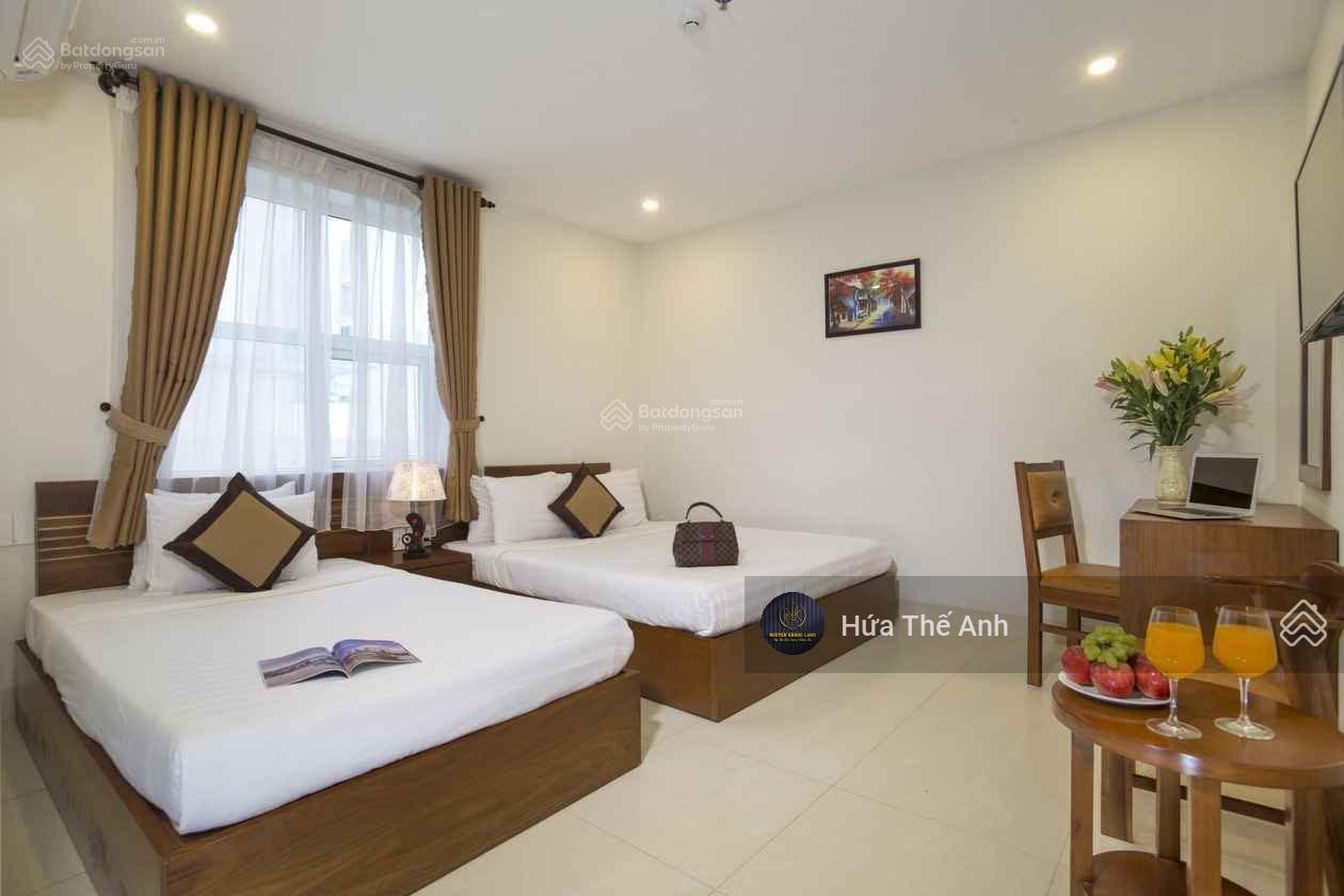 Chuyển nhượng KS đường Hồ Nghinh, Đang cho thuê hơn 2.5tỷ/năm. Đi bộ ra biển 200m Chuyển nhượng KS đường Hồ Nghinh, Đang cho thuê hơn 2.5tỷ/năm. Đi bộ ra biển 200m