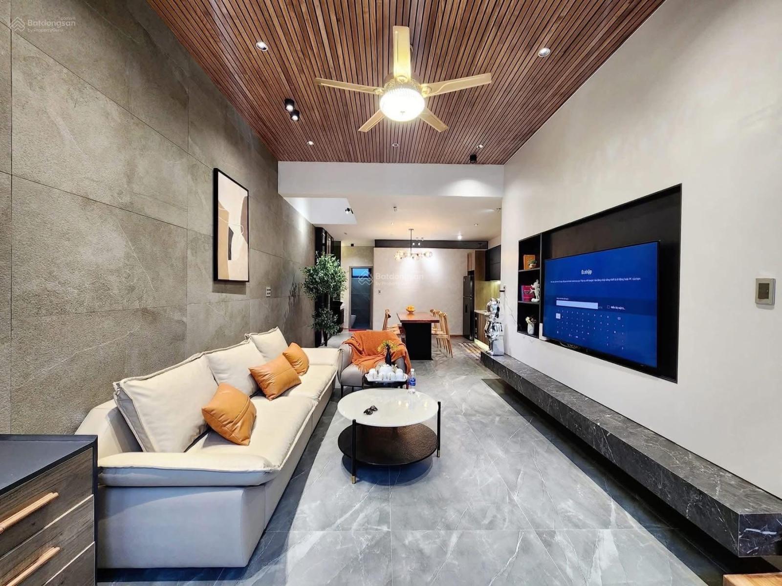 Cực phẩm nhà 59.2m2 Lê Văn Sỹ, Tân Bình giá 3tỷ940. Gần chợ Phạm Văn Hai. Nhà 4 tầng - 4PN. HXH