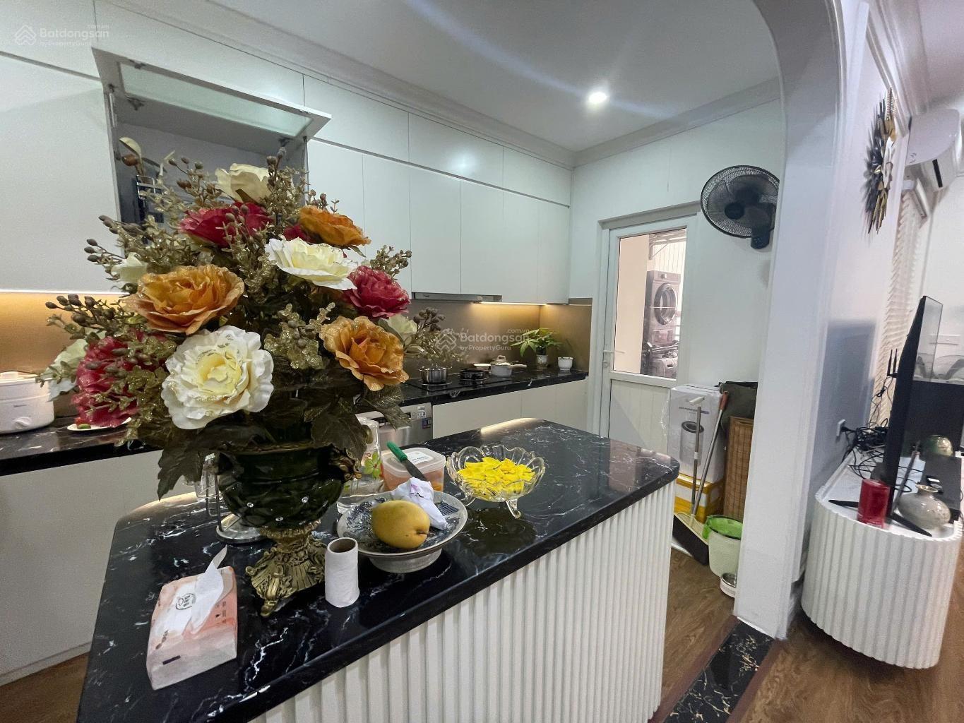 6.xtỷ sở hữu ngay căn hộ cao cấp 127m2 - 4N phòng nào cũng có ban công full nội thất - Tecco Garden