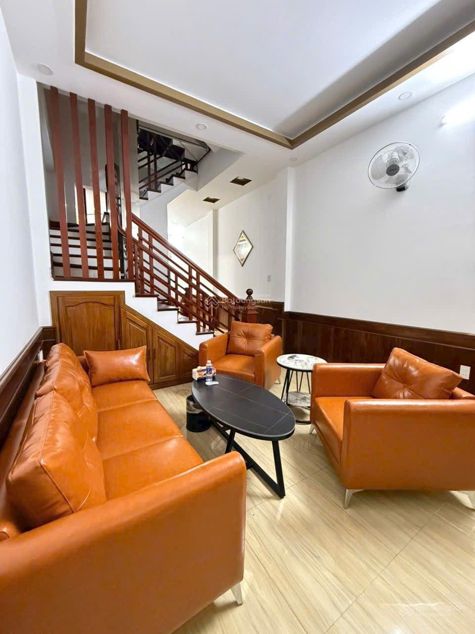 NHÀ 4 TẦNG Mặt Tiền Đường CHÂU VĂN LIÊM, CÓ THANG MÁY + FULL NỘI THẤT GỖ XỊN, PHƯỚC LONG, NHA TRANG