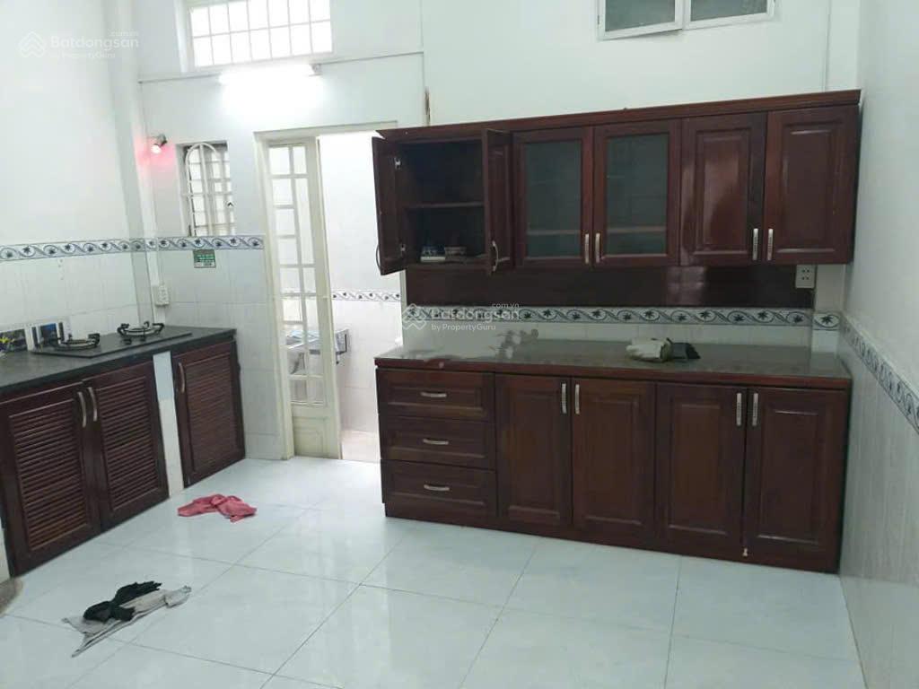 Chính chủ bán nhà đẹp 2 tầng Ngay Nguyễn Ánh Thủ - SHR 65m2, đường nhựa 6m, chỉ 1.8 tỷ