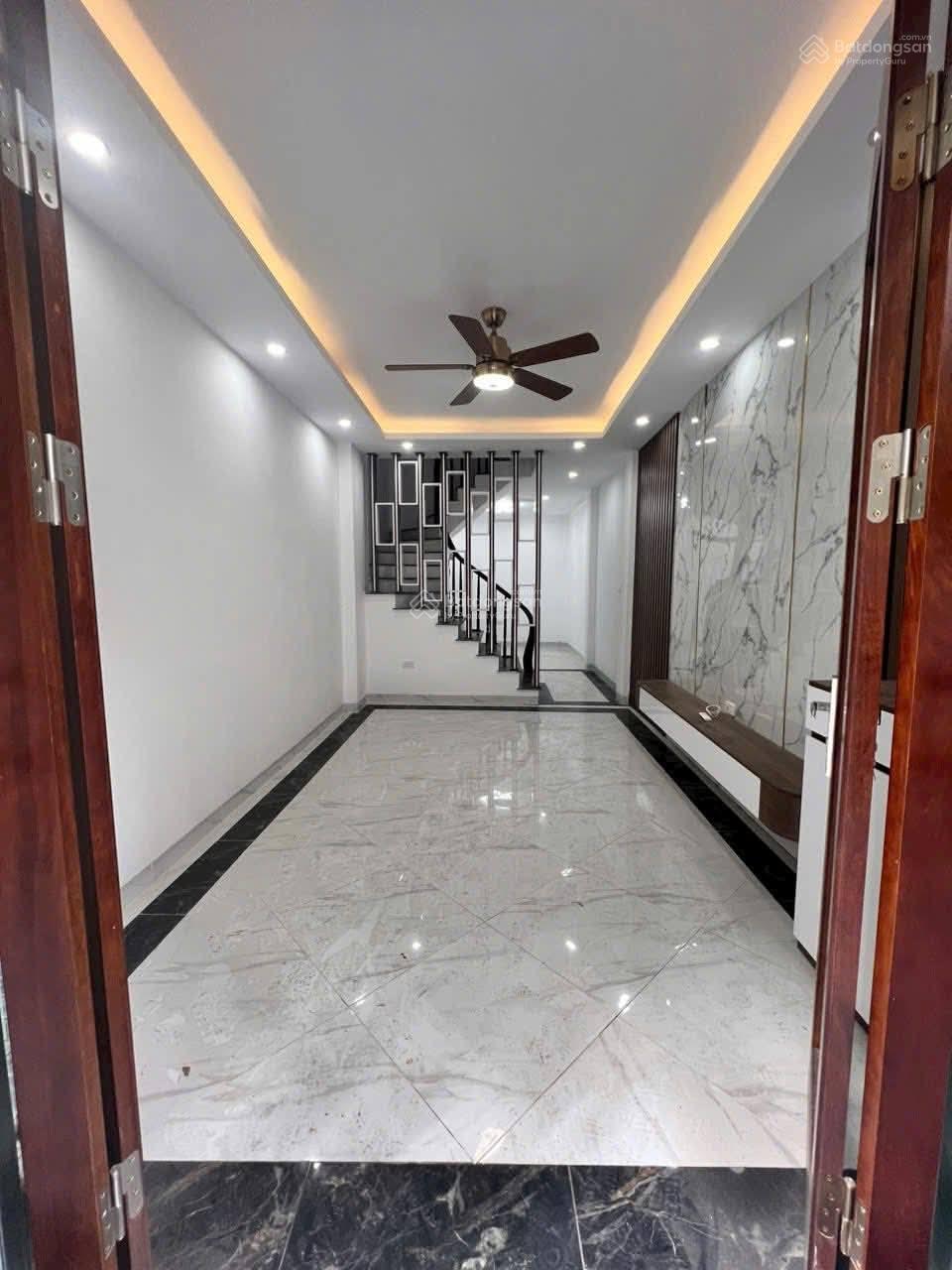 Sốc! Chủ cần bán gấp nhà Vân Canh 35m2 x 4 tầng giá vốn